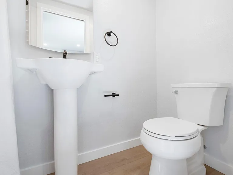 445 Cypress Dr #8 — Photo 11