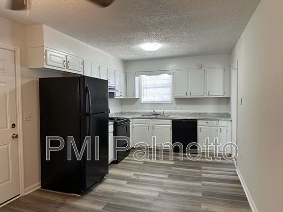 4th image of 106 Temple Walk Rd