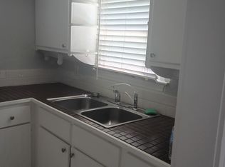 1628 9th St APT C, Sarasota, FL 34236