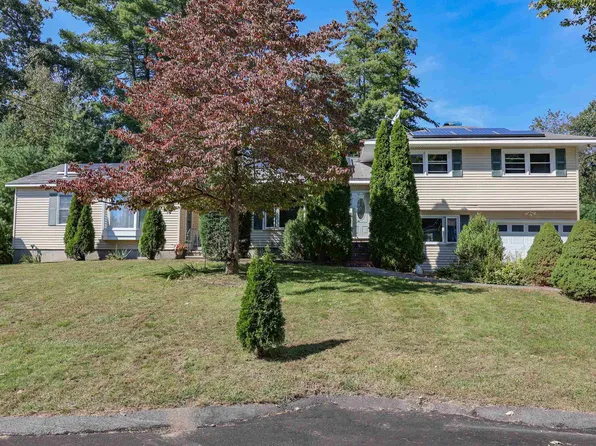 29 Cedar Street, Hudson, NH 03051