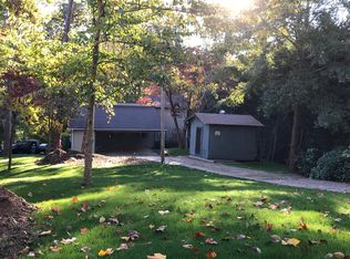 3965 Sinclair Shores Rd, Cumming, GA 30041