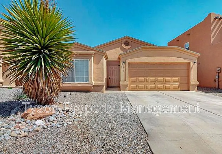 1817 Sierra Norte Loop NE — Photo 1