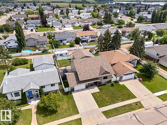4th image of 4109 40th St