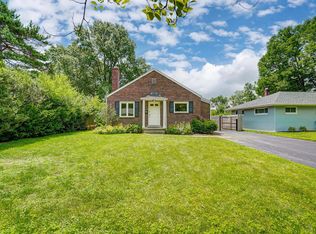 2367 Zollinger Rd, Columbus, OH 43221