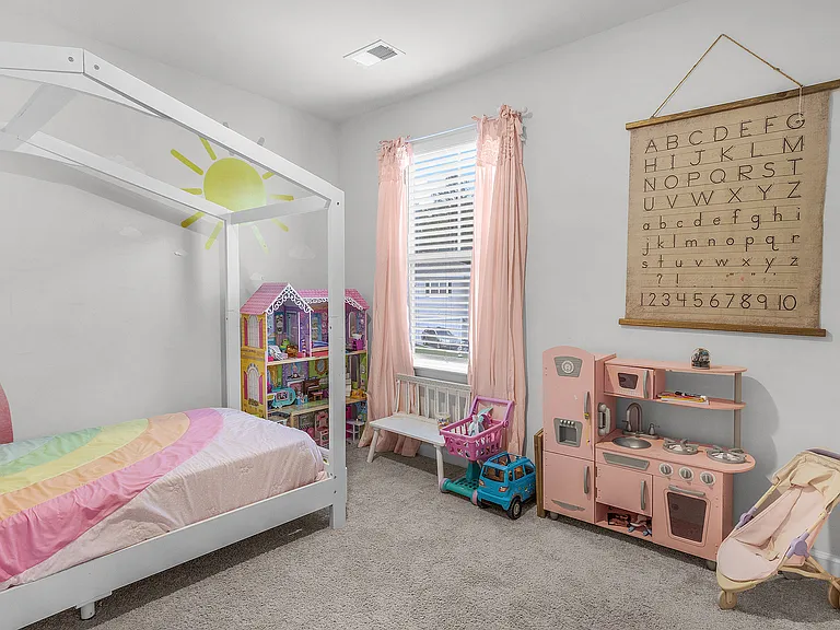6 Coby Ln — Photo 34