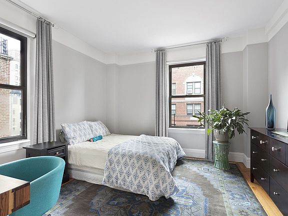 4th image of 1415 Lexington Ave #10D