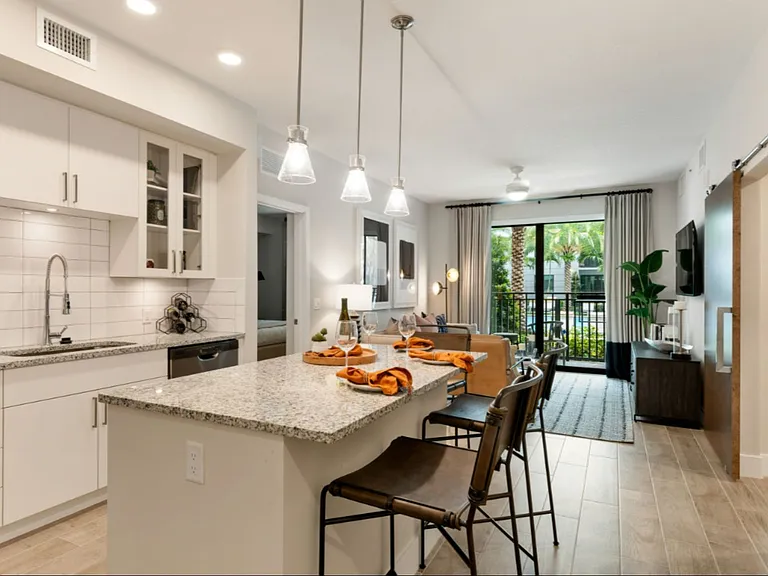 Uptown Boca Villas — Photo 48