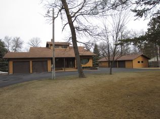 2180 Long Lake Rd, Detroit Lakes, MN 56501