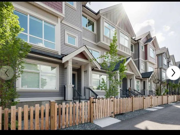 22600 Gilley Rd #1, Richmond, BC V6V 1E4