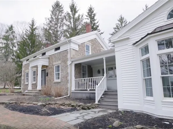 7834 North Rd, Victor, NY 14564