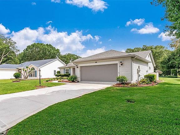 4th image of 3923 Manor Oaks Ct