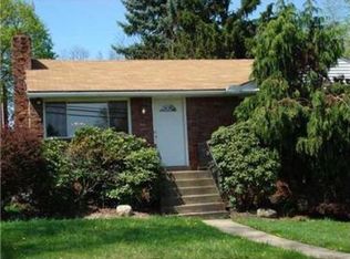 6510 Springvale Dr, Pittsburgh, PA 15236