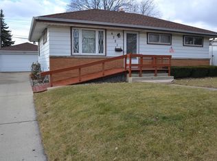 4221 S 55th St, Milwaukee, WI 53220