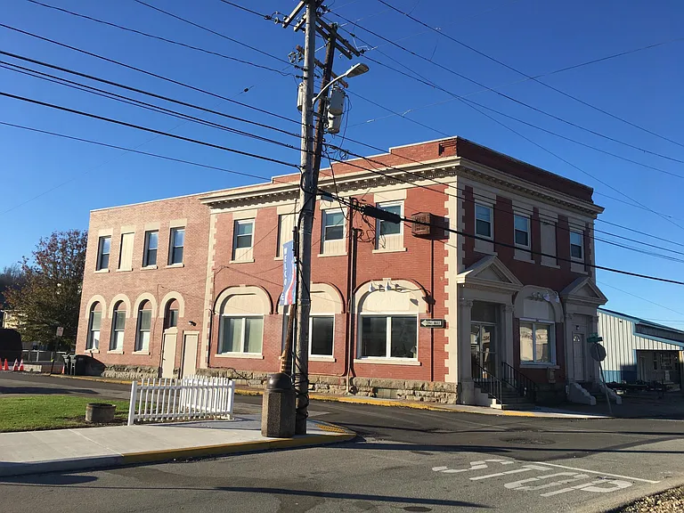 600 Furlong Ave #B — Photo 13