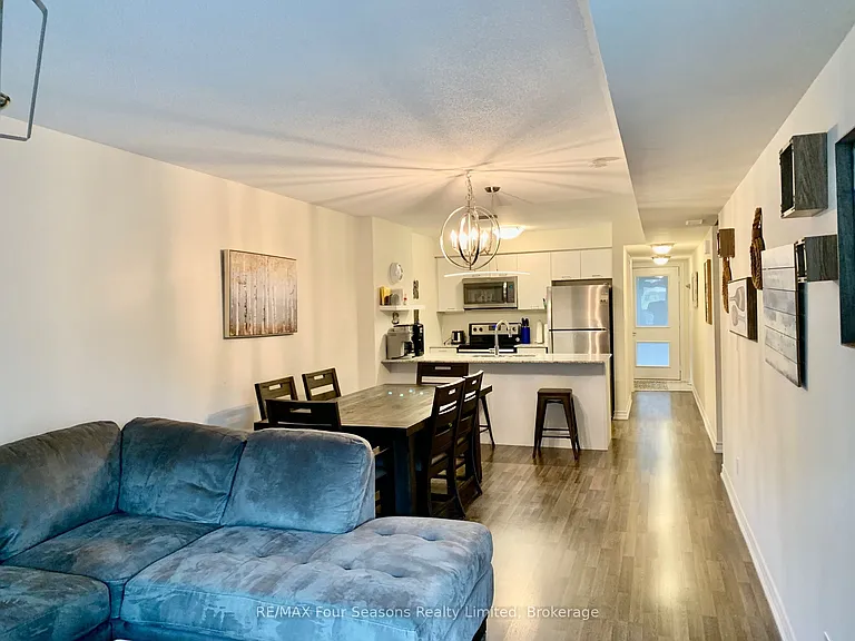 4 Cove Ct #102 — Photo 10