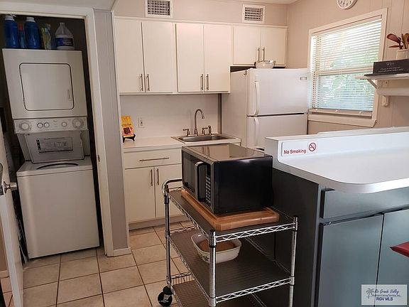 3rd image of 313 McFadden Hut Dr APT 1
