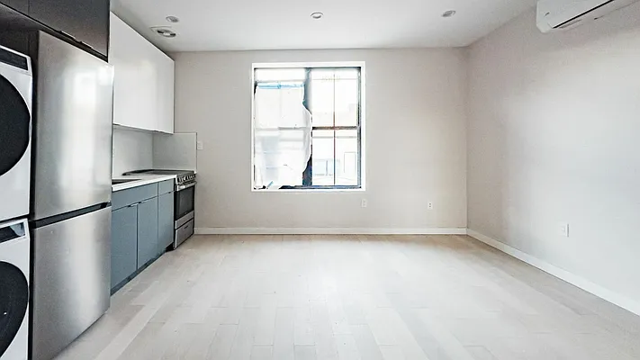 Rented by Jankos Group LLC | media 2