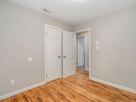 5th image of 616 Starling Way