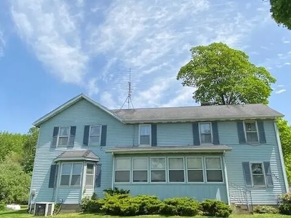 4481 40th St, Bloomingdale, MI 49026