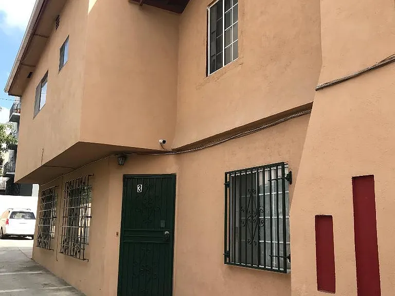 7137 Hawthorn Ave #3 — Photo 12