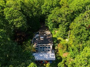96 Chaffinch Island Rd, Guilford, CT 06437