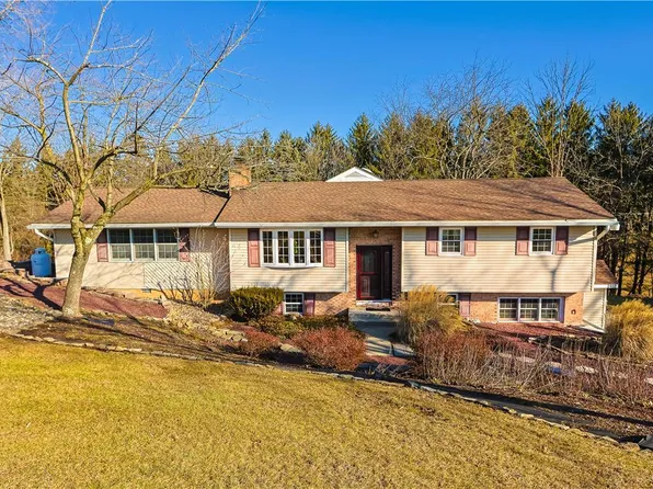 2402 Keeler Rd, Bath, PA 18014