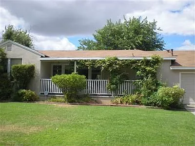 2819 Villa Vista Way photo 1