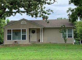 19248 Newton Rd, Diamond, MO 64840