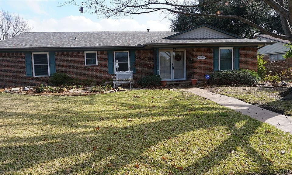 1st image of 2312 Lovell Dr