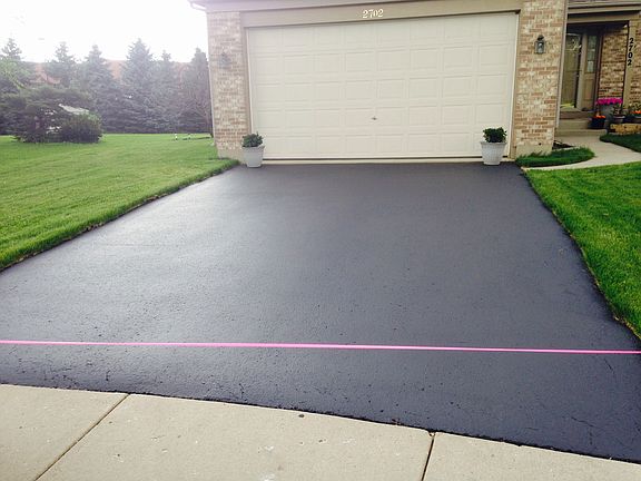 4th image of 2702 Westwood Cir