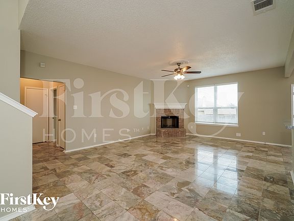 3rd image of 8024 Mourning Dove Dr