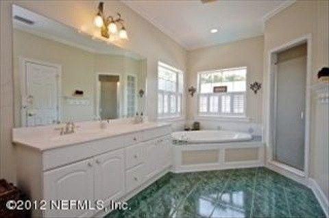 4th image of 1175 E Coast Dr
