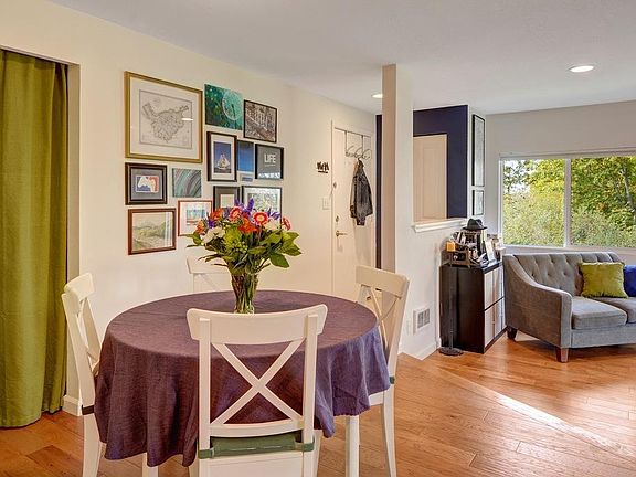 4th image of 6533 106th Ave NE APT B