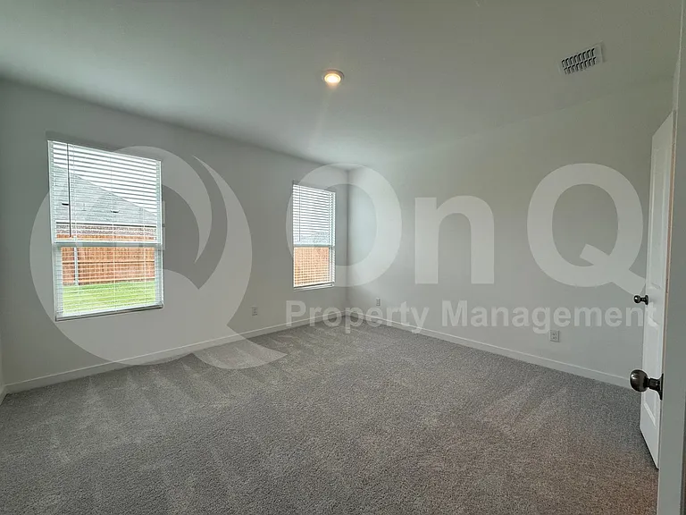 5105 Auburn Trace Ln — Photo 12