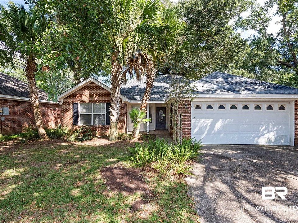 1st image of 108 Cluster Oaks Ct