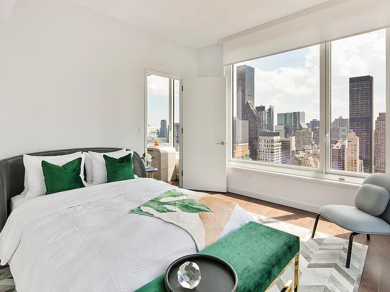 232 E 54th St #36A — Photo 7