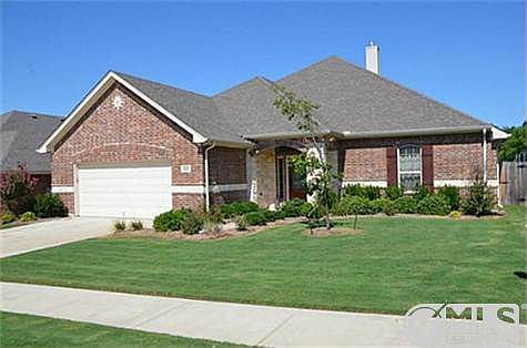 1st image of 717 Stribling Dr