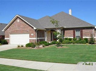 717 Stribling Dr, Burleson, TX 76028