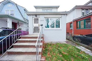 1571 West 2nd Street