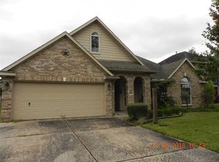 5218 Bayou Dr, Dickinson, TX 77539