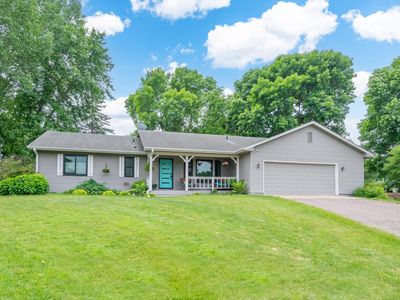 17241 Round Lake Rd, Eden Prairie, MN, 55346