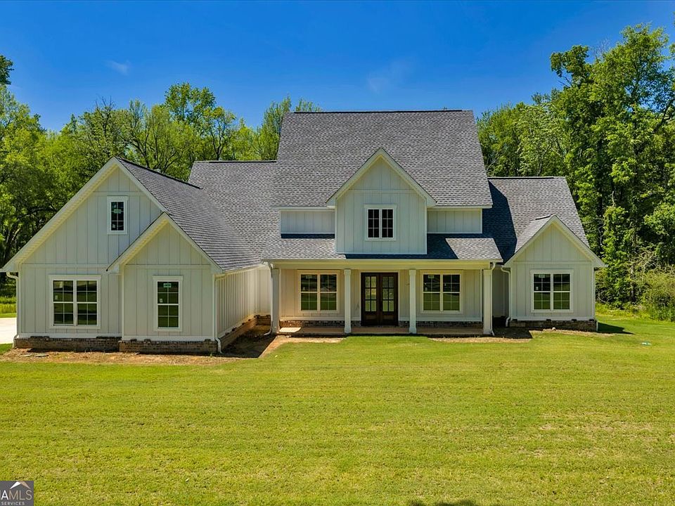 1st image of 466 Bear Branch Rd