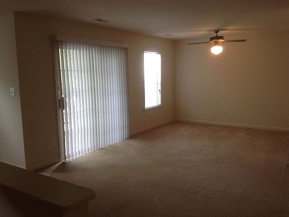 4th image of 5 Whites Ln APT E