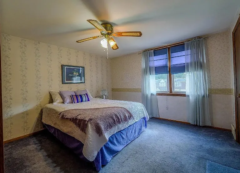 1075 Brookwood Ln — Photo 15