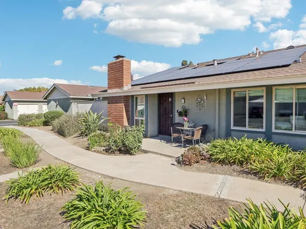 425 Los Arbolitos Blvd, Oceanside, CA 92058