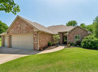 8308 Venezia Ln, Edmond, OK 73034