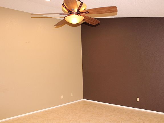 3rd image of 3048 E Siesta Ln
