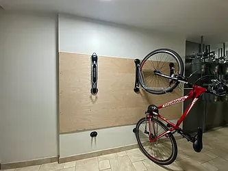 Rented by NY Space Finders Inc.