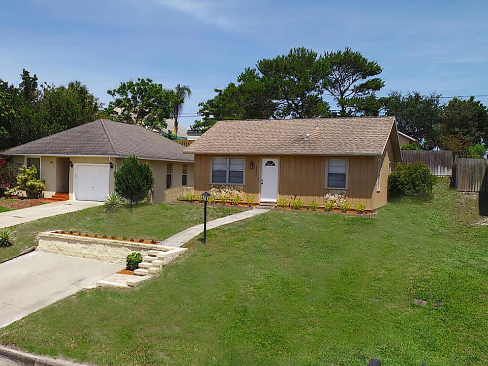 Home For Sale In DIXIE HEIGHTS UNIT NO 1 A