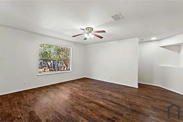 9712 Copper Creek Dr — Photo 8